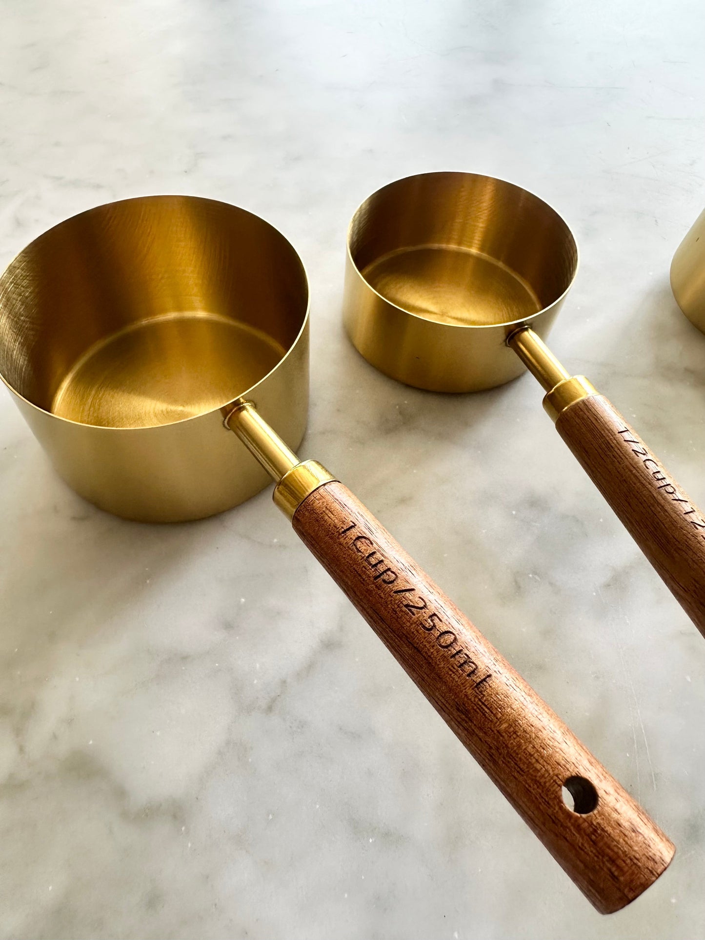 Acacia Wood & Gold Measuring Cups