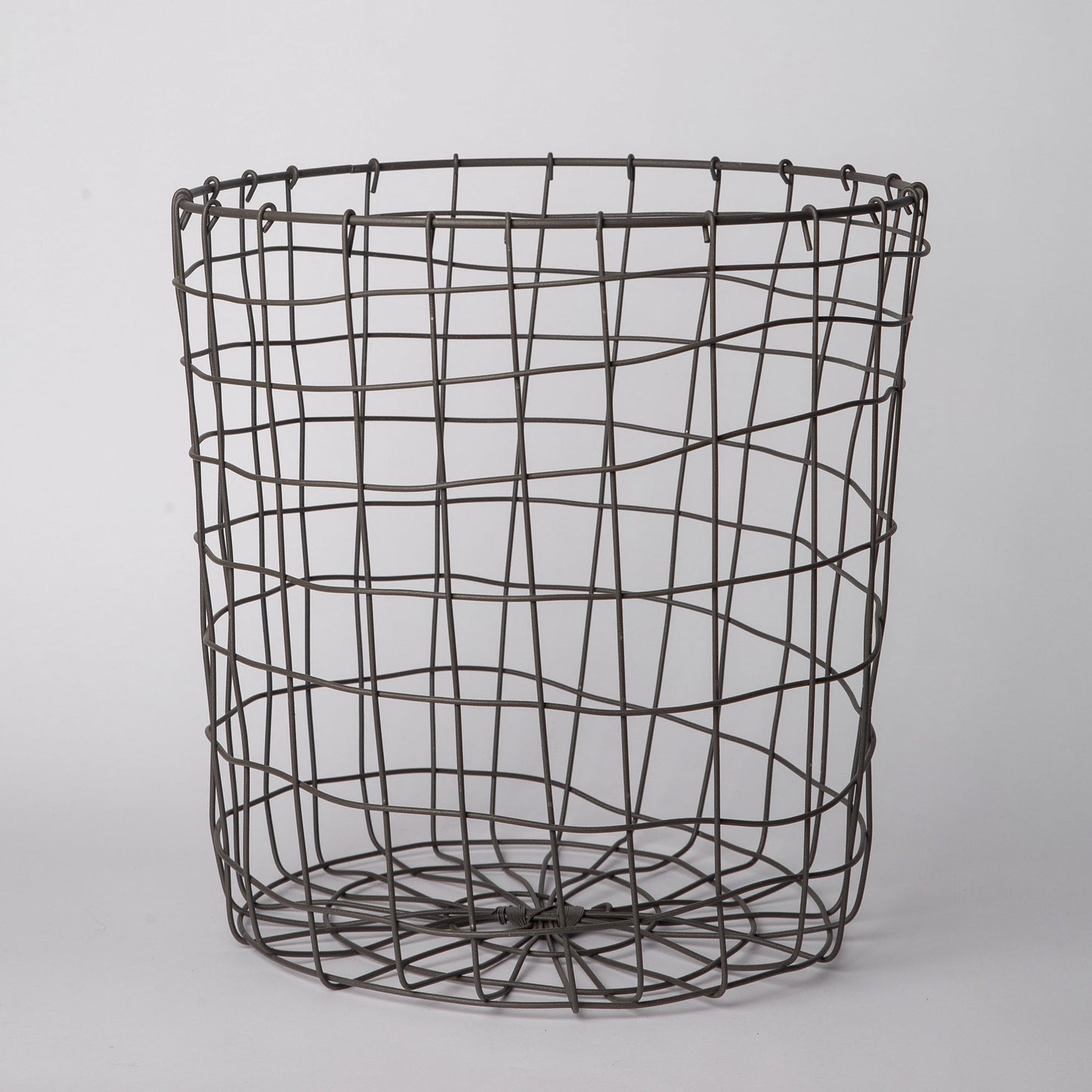 Ember Round Iron Basket