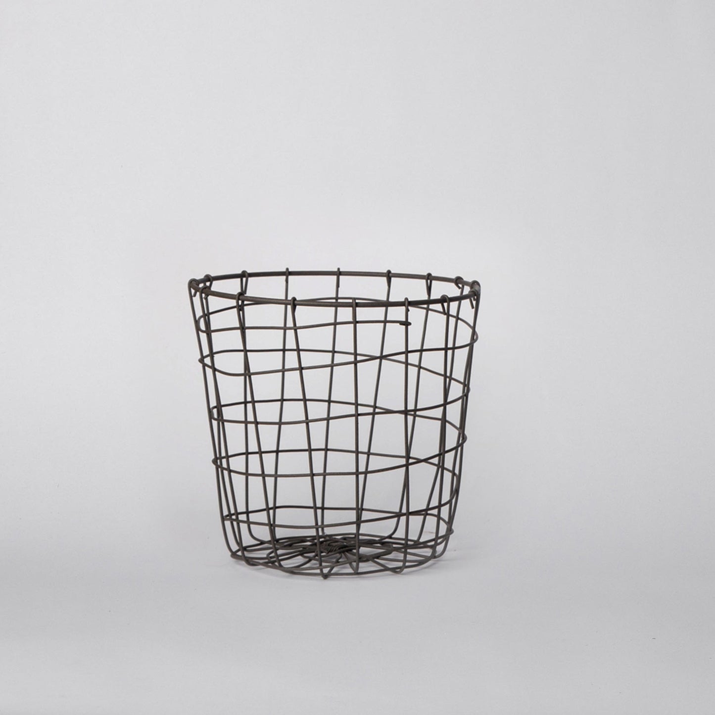 Ember Round Iron Basket