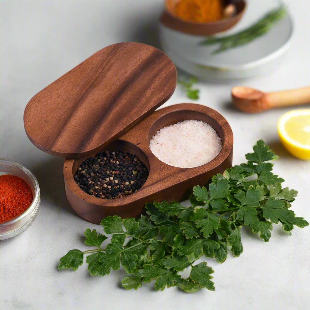 Salt & Pepper Wooden Pinch Pot w/ Cover