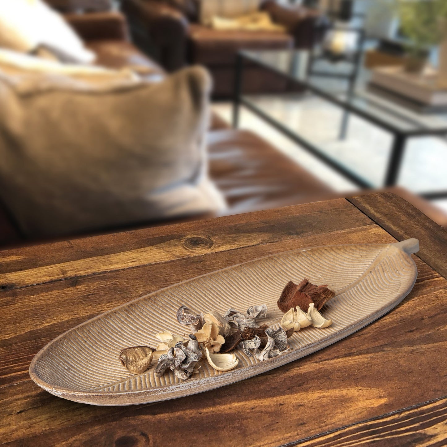 Haku Banana Leaf Wood Tray