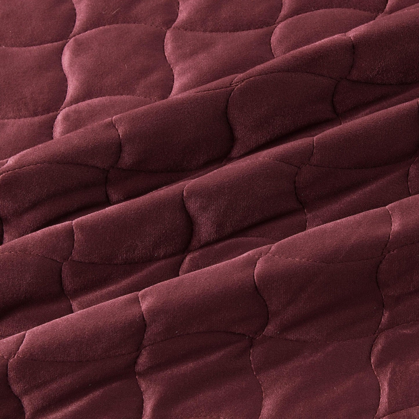 Vivica Velvet Box-Stitched Quilt Set