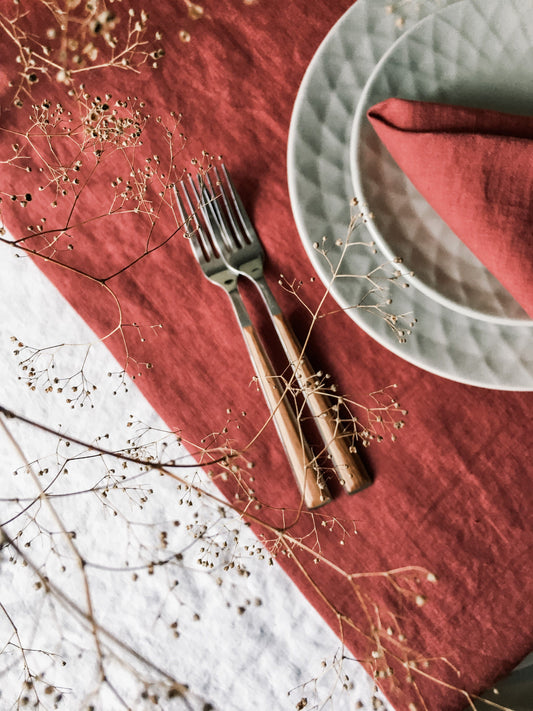 Lara Soft Linen Table Runners
