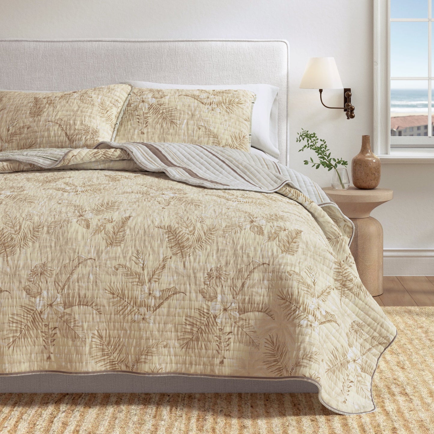 Mendocino Floral Printed Cotton Quilt Set