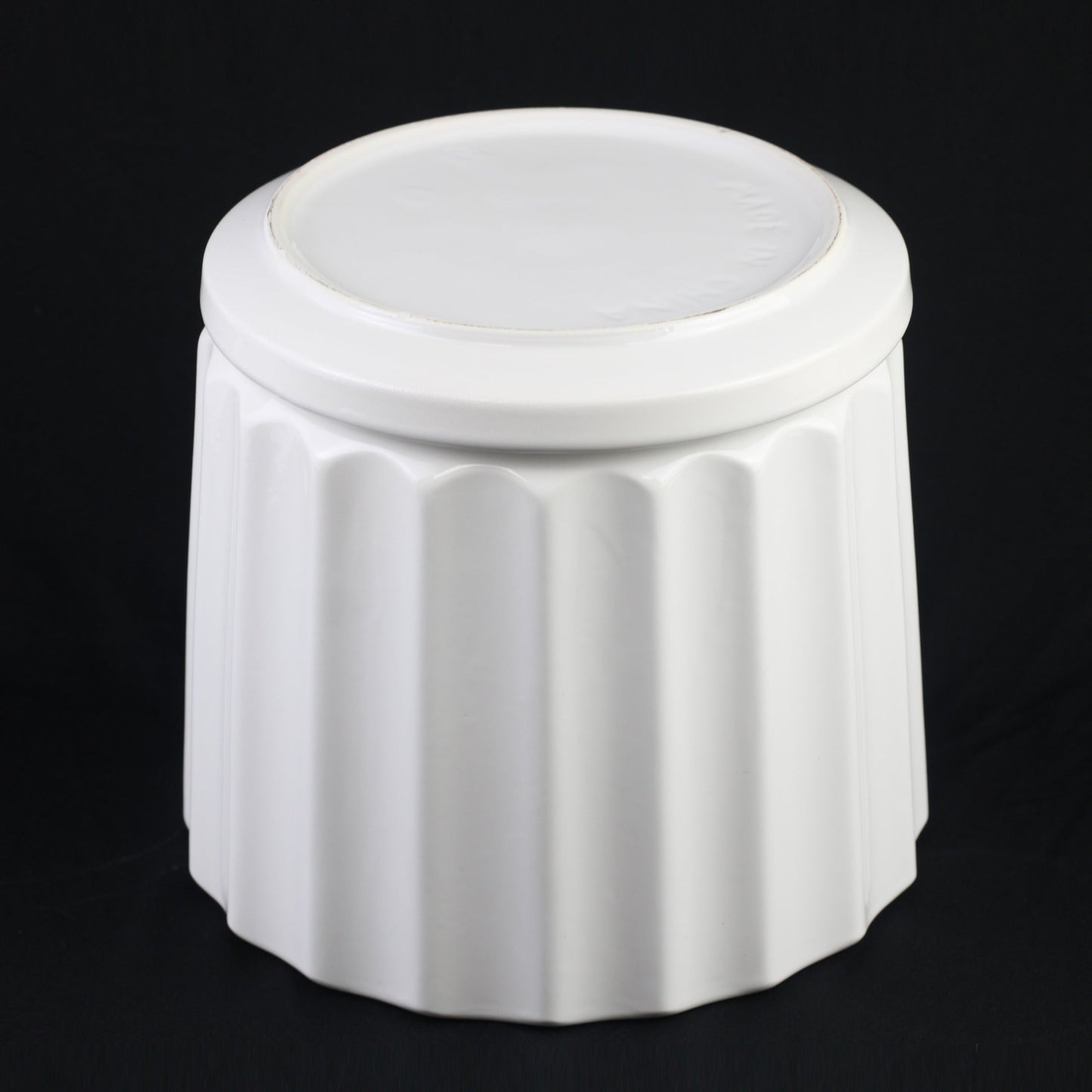 Fluted White Ceramic Planter Set
