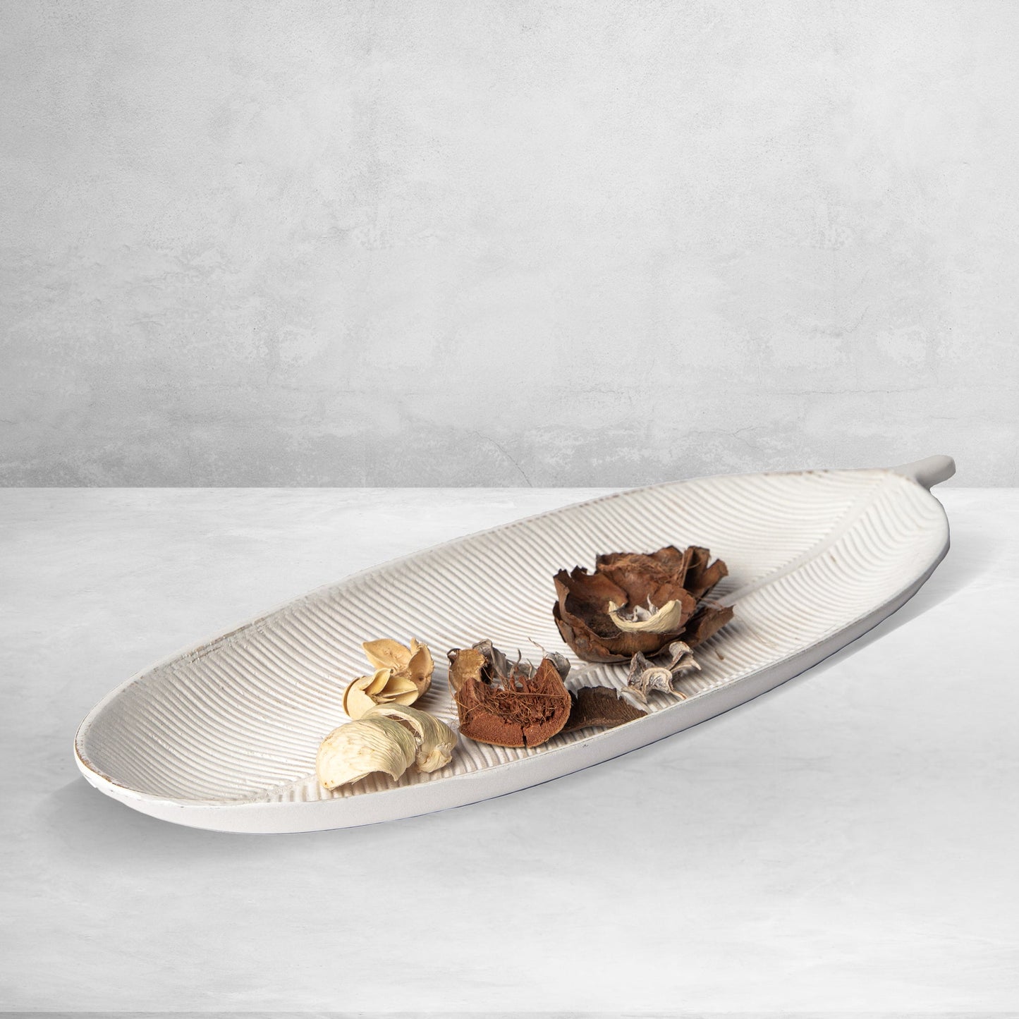 Haku Banana Leaf Wood Tray