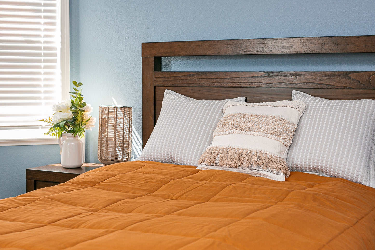 Vale Linen Comforter Set