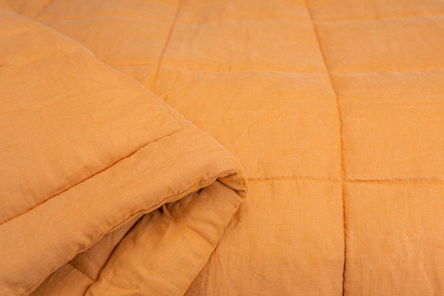 Vale Linen Comforter Set
