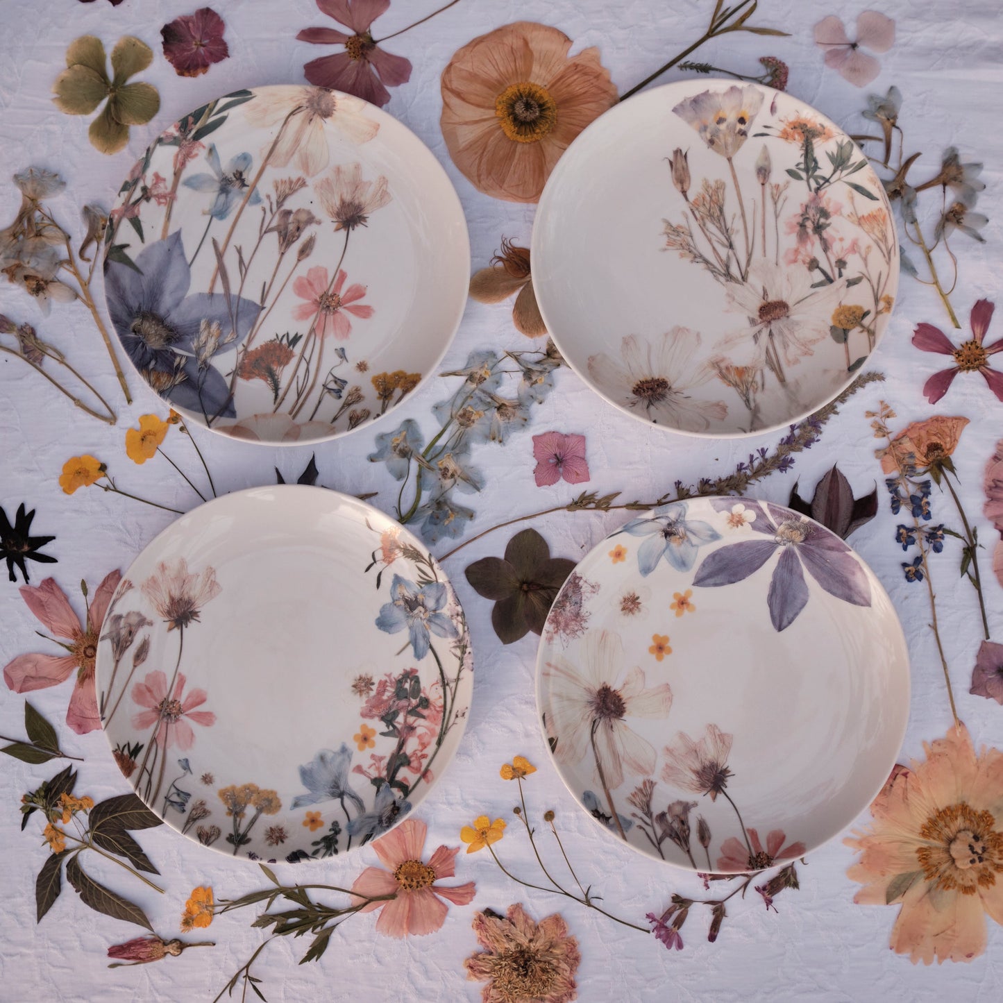 California Garden Dessert Plates