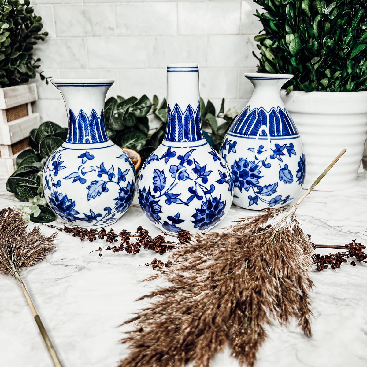 Chinoiserie Hand-Painted Mediterranean Canton Vases