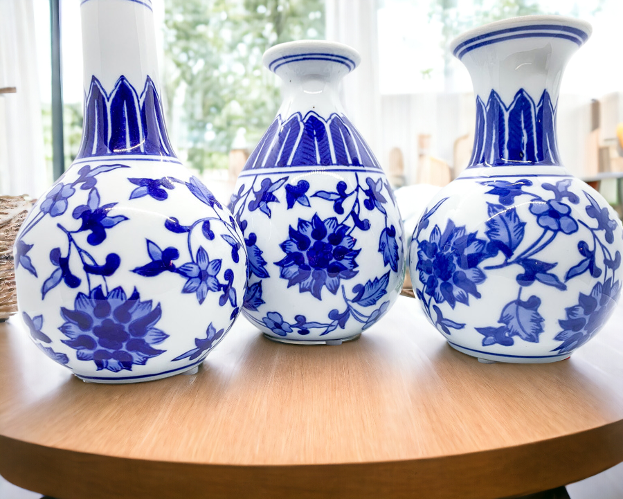 Chinoiserie Hand-Painted Mediterranean Canton Vases