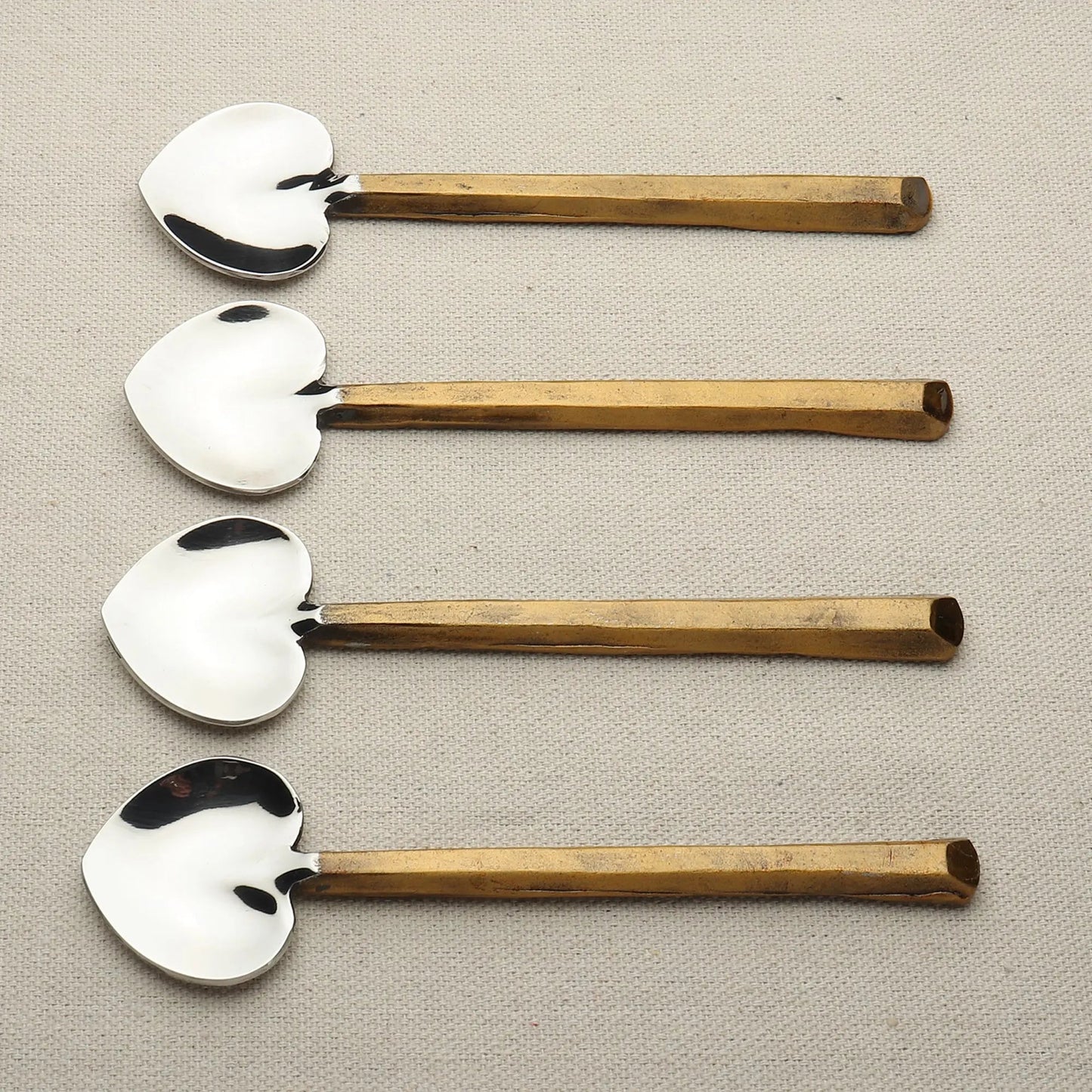 PLATEAU HEART SPOON