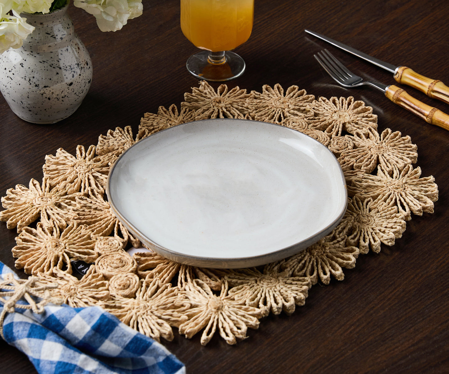 Fleur Raffia Woven Placemat
