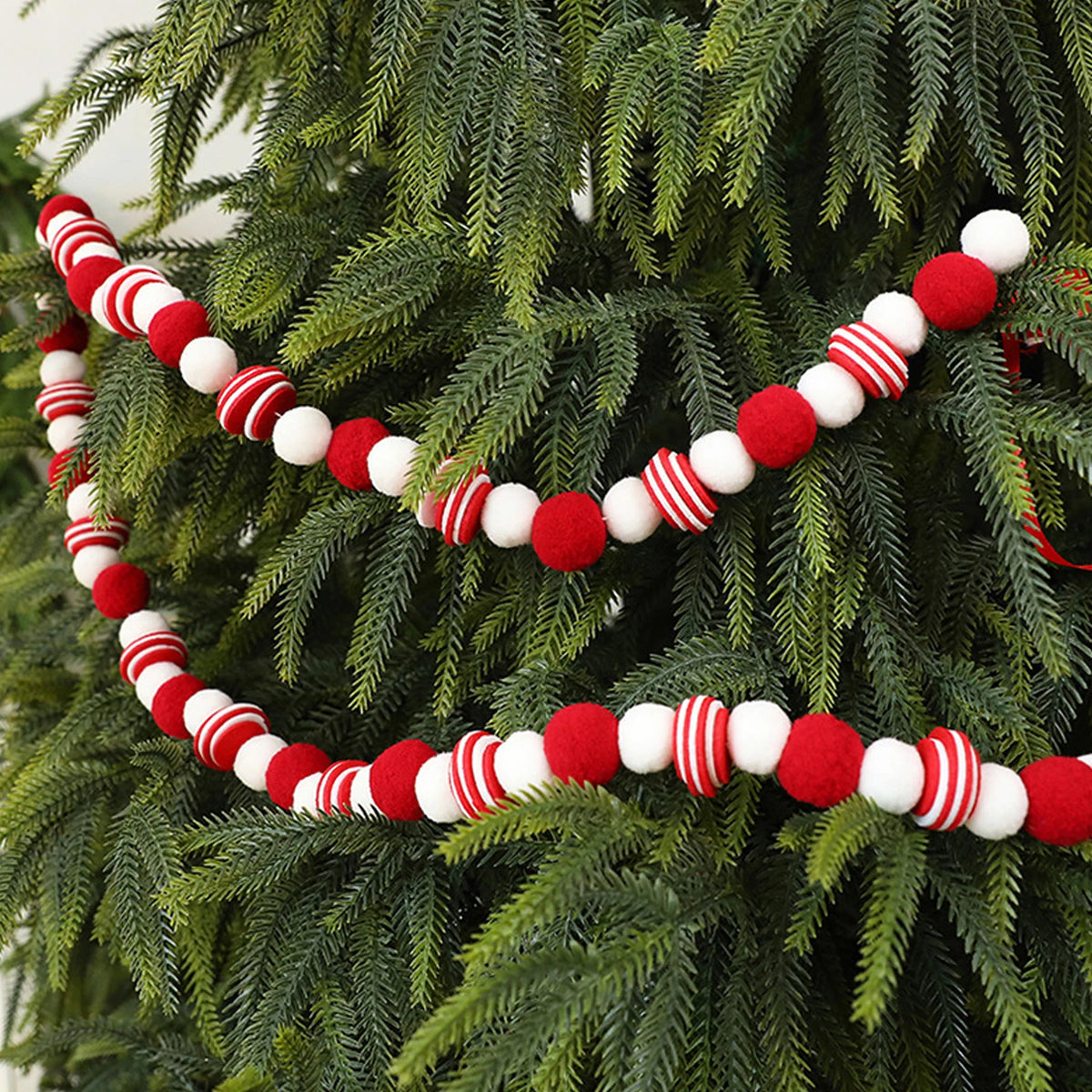 Christmas Felt Pom Pom Ball Garland