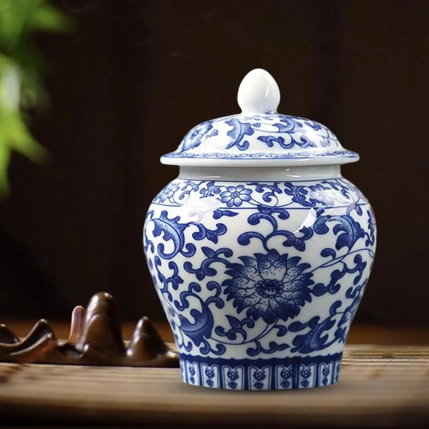 Chinoiserie Blue & White Porcelain Decorative Vase with Lid