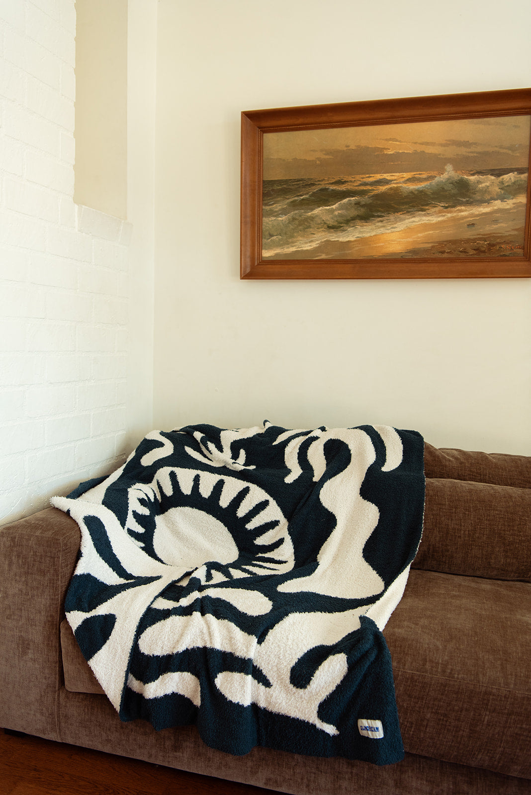 Pacific Blue Paradise Plush Throw