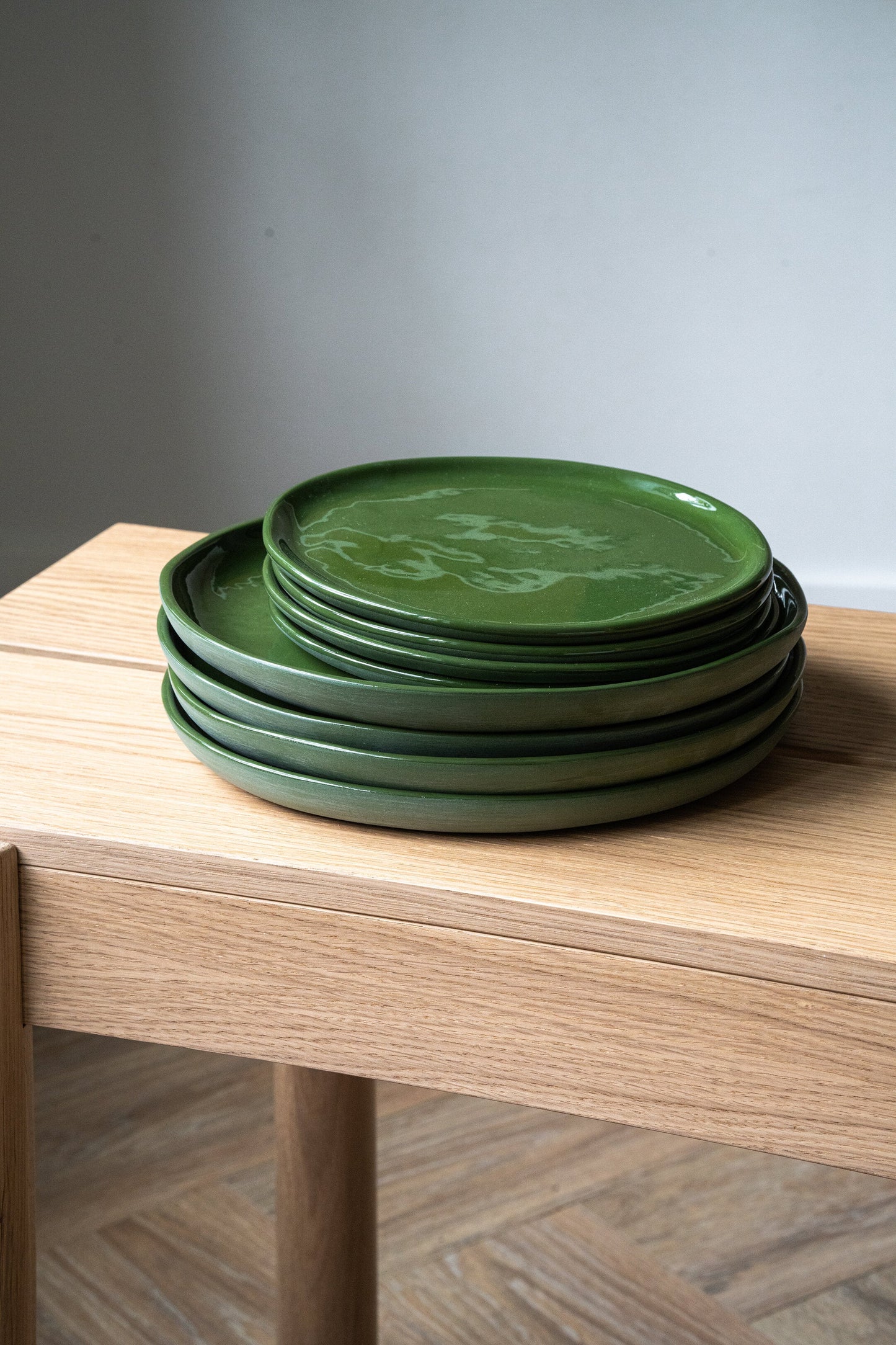 Nocci Handmade Porcelain Dinner Plates-Green
