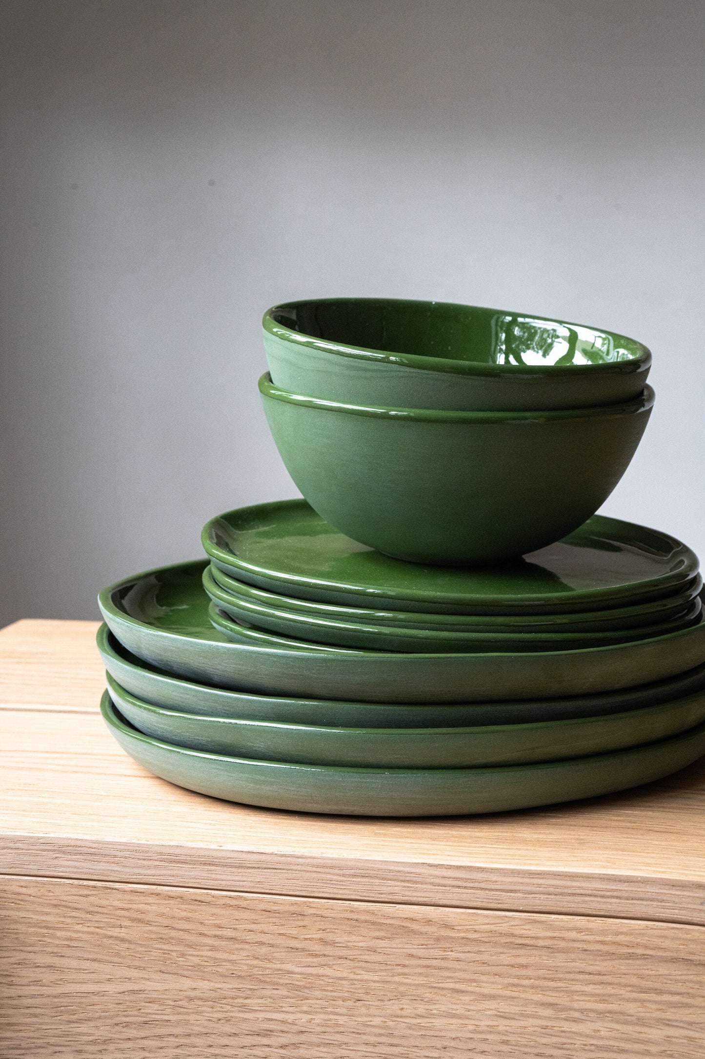 Nocci Handmade Porcelain Dinner Plates-Green