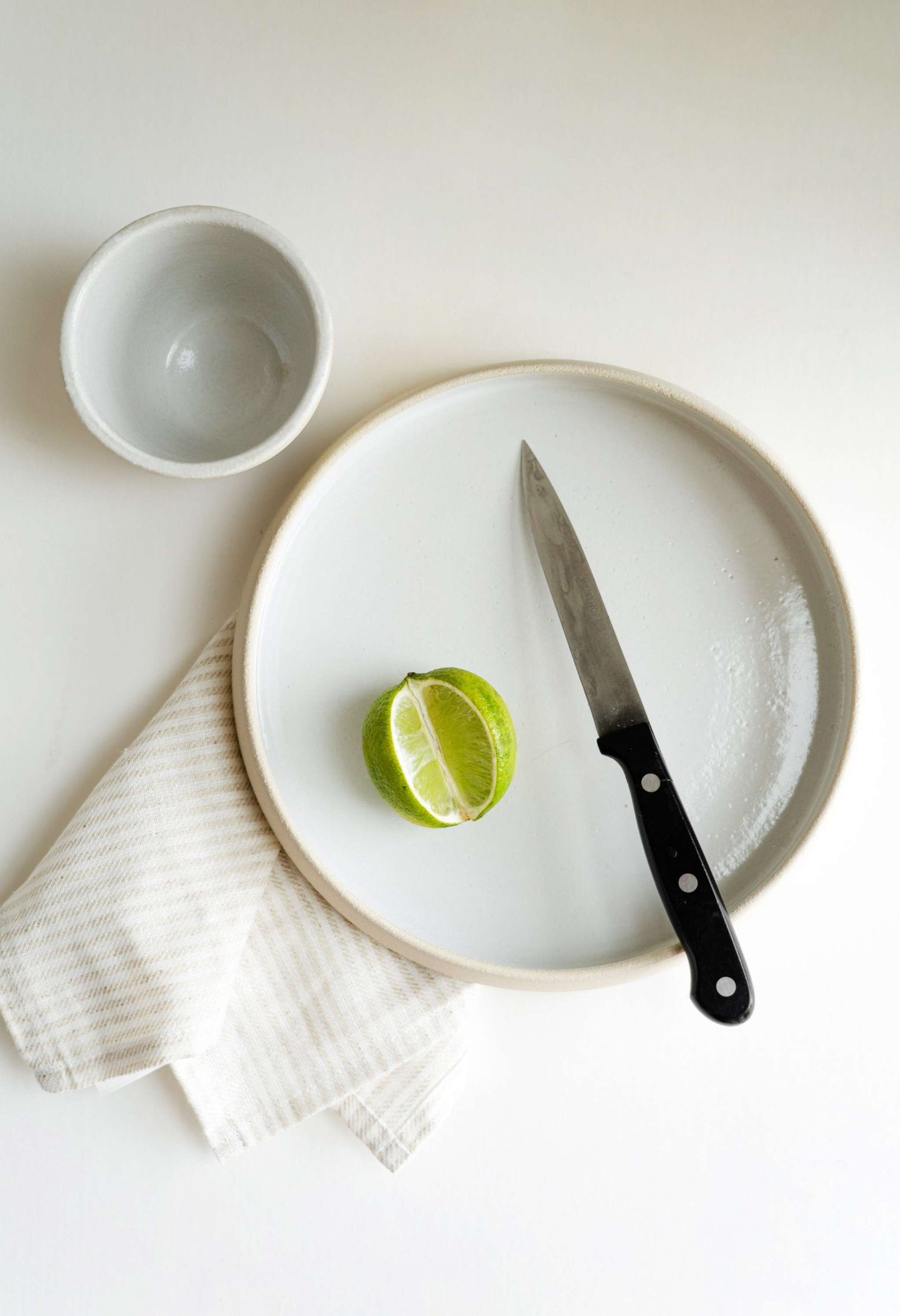Lola Handmade Stoneware Dinner Plates