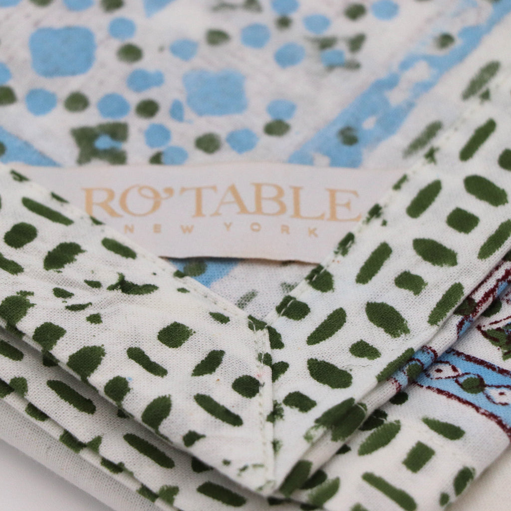 Toile de Blu Hortensia Tablecloth