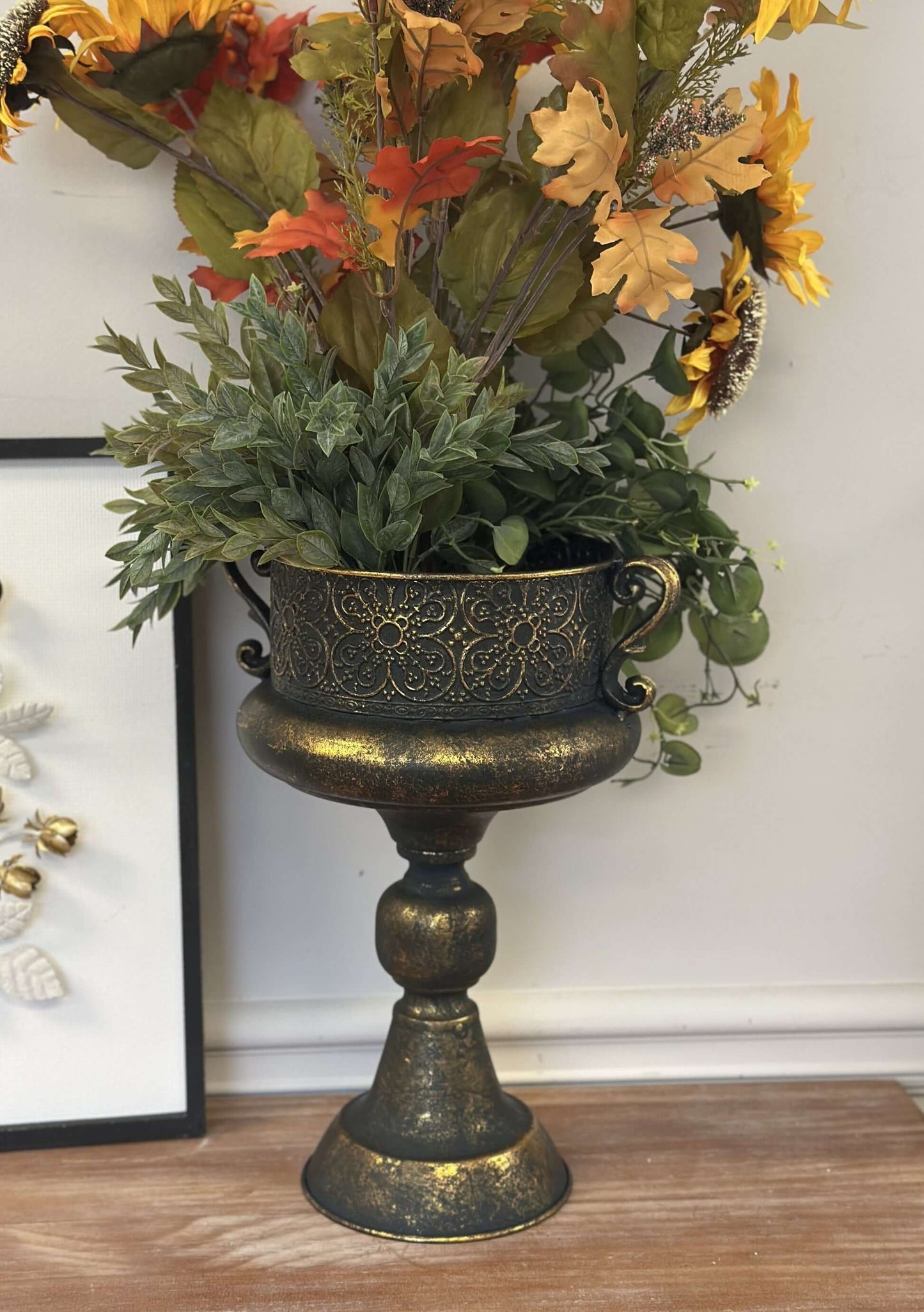 Oriella Antique Bronze Metal Urns