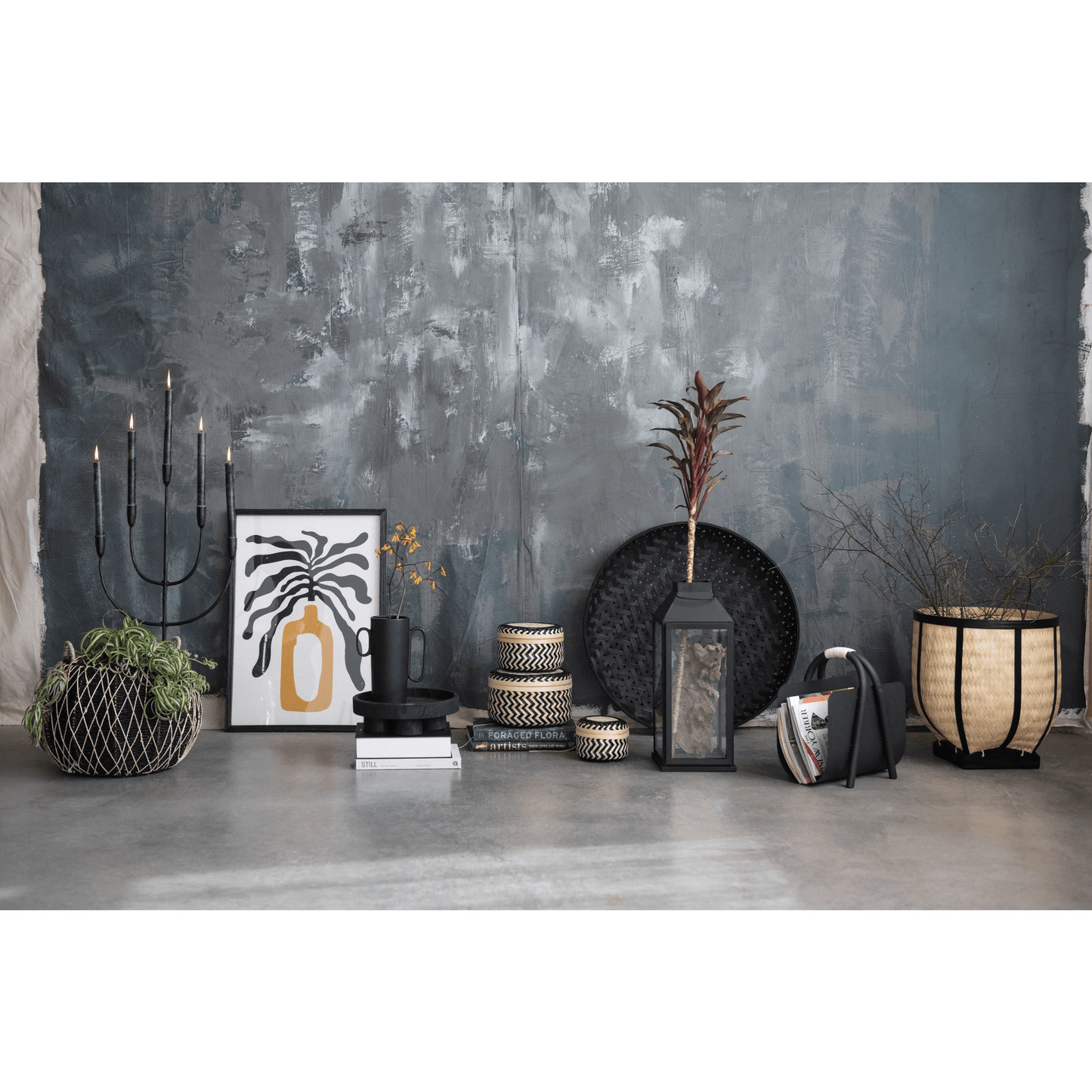Paulownia Wood Footed Tray, Black
