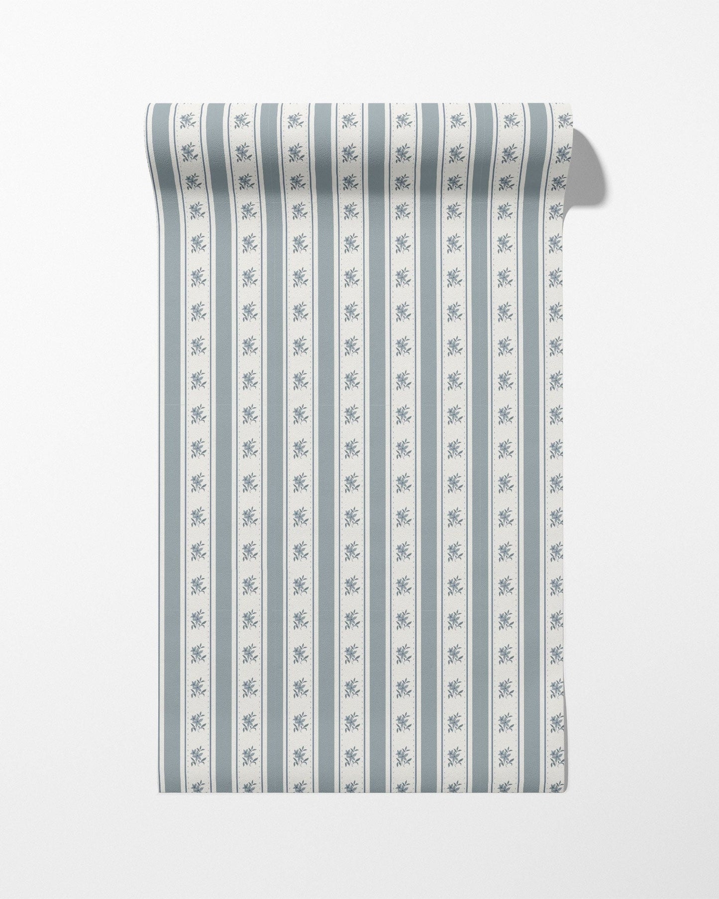 Glasshouse Stripe in Delft Ivory