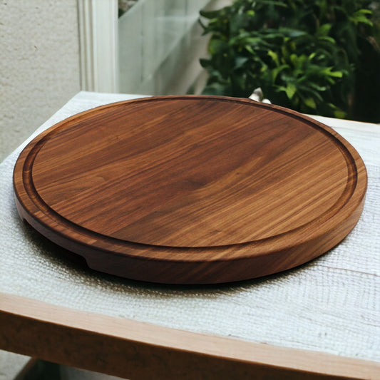Taelinn Extra Large Round Wood Board with Feet