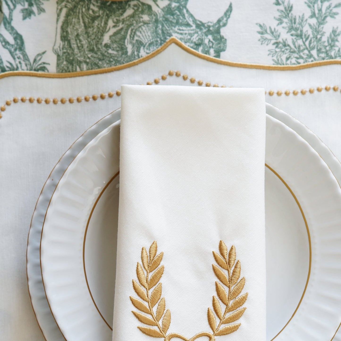Luna Ivory & Gold Fabric Table Set