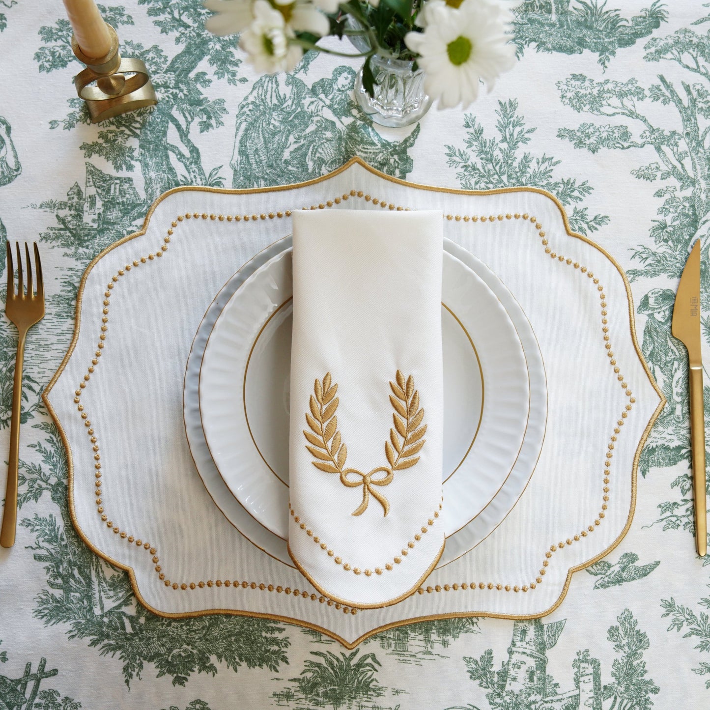 Luna Ivory & Gold Fabric Table Set