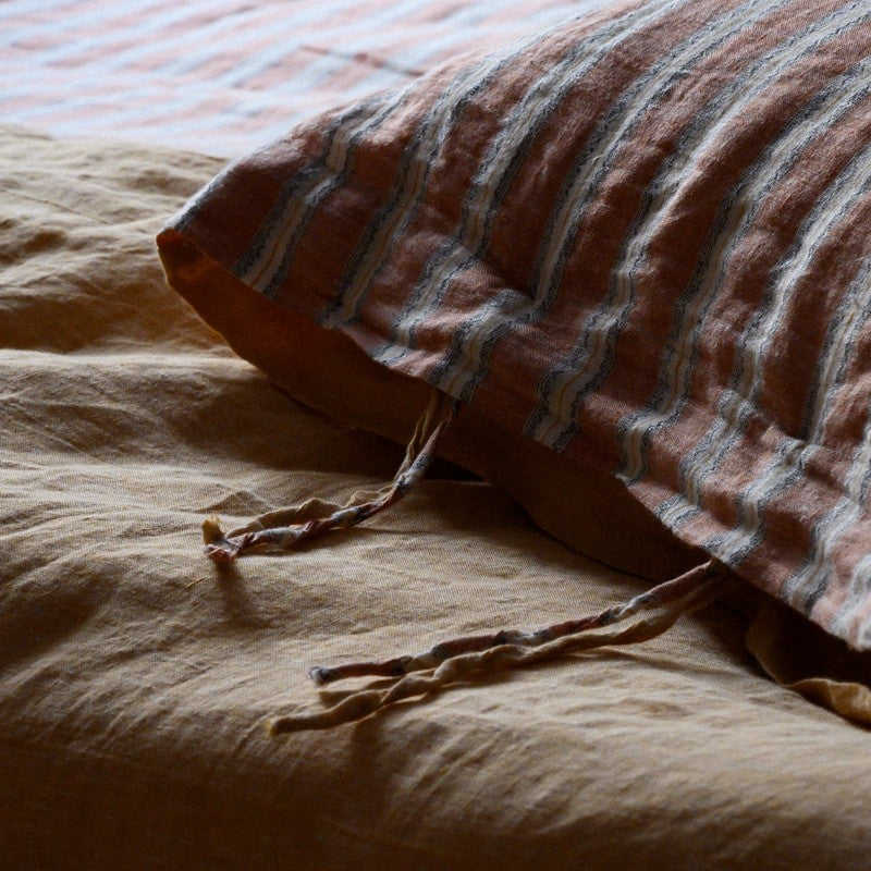 PeachPuff Vertical Stripes Linen Duvet Set