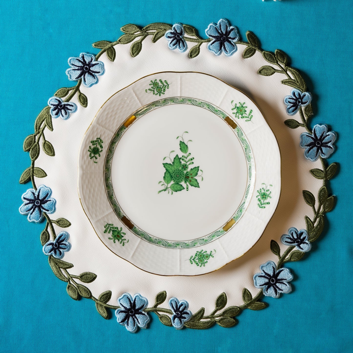 Unity White Embroidered Faux Leather PLacemat