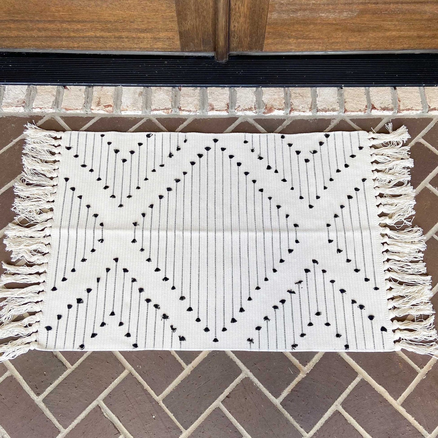 Modern Farmhouse Tassel Rug
