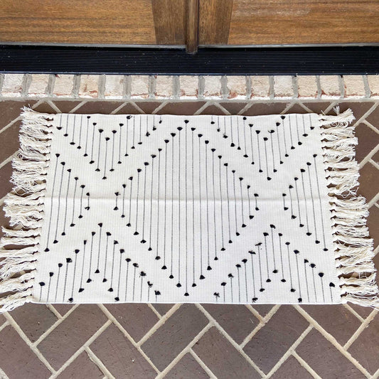 Modern Farmhouse Tassel Rug