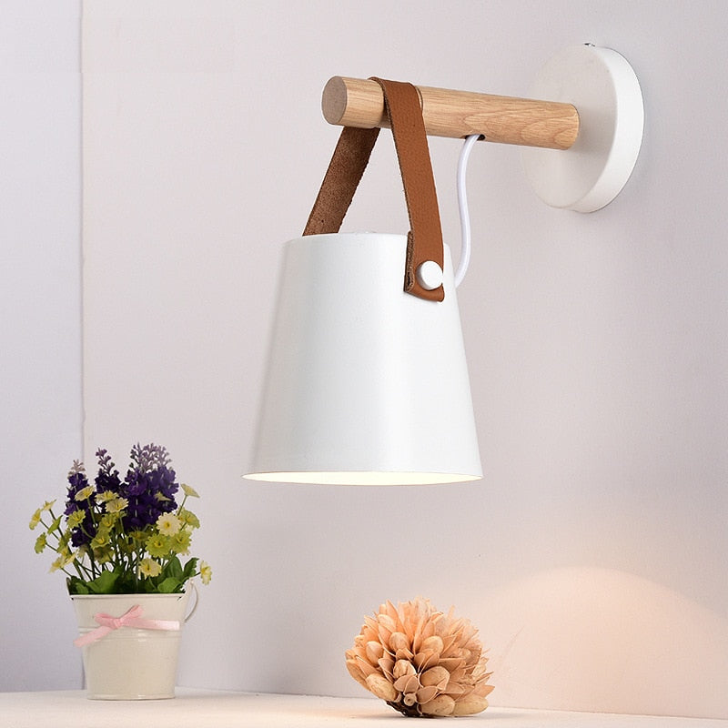 Misha Mod Wooden Wall Sconce